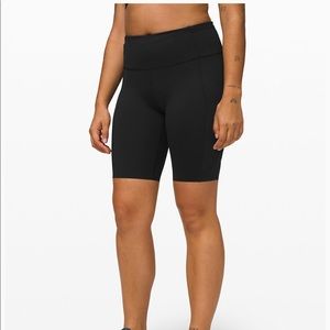 Lululemon Fast and Free Shorts 10” Size 4